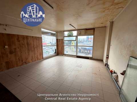 комерційна за адресою Чернівці, Ентузіастів вул., 2А