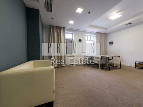 комерційна за адресою Глибочицька вул., 32-Б