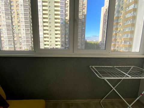 квартира за адресою Софії Русової вул., 7-А