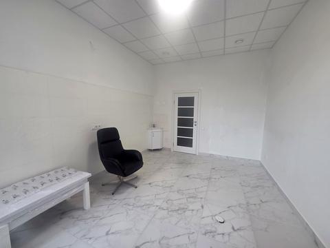 коммерческая по адресу вулиця Василя Стуса, 25-Б