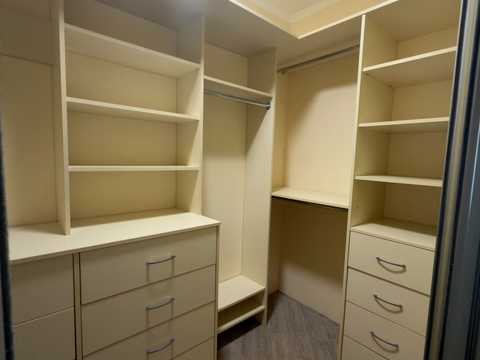квартира по адресу Олены Пчилки ул., 8