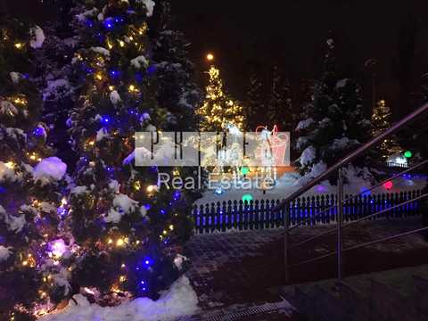 комерційна за адресою Бориспільська вул., 19