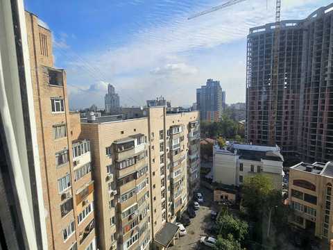 квартира за адресою Загорівська вул. (Багговутівська), 8/10
