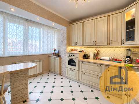 квартира по адресу Николая Закревского ул., 11