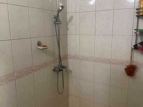 квартира за адресою Малокитаївська вул., 49