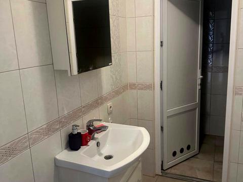 квартира за адресою Малокитаївська вул., 49