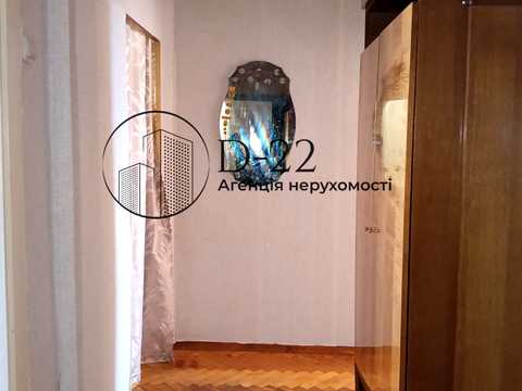 квартира за адресою Зодчих вул., 18