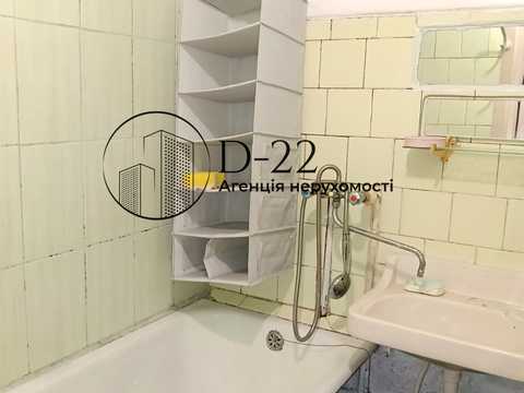 квартира за адресою Зодчих вул., 18