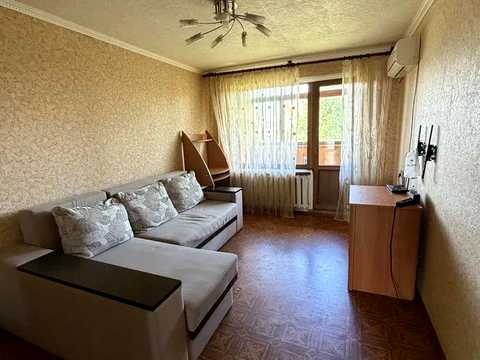 квартира за адресою Академіка Корольова вул., 68