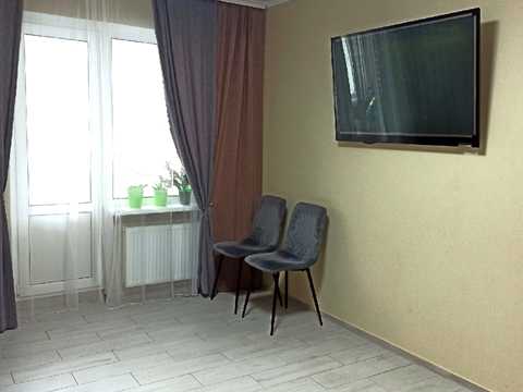 квартира за адресою Миколи Вінграновського вул., 2