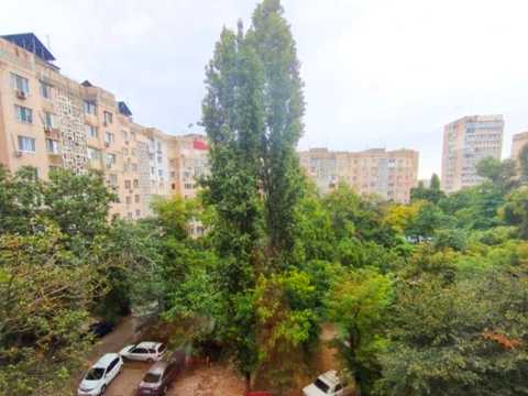 квартира за адресою Князя Ярослава Мудрого просп. (Академіка Глушка), 5а