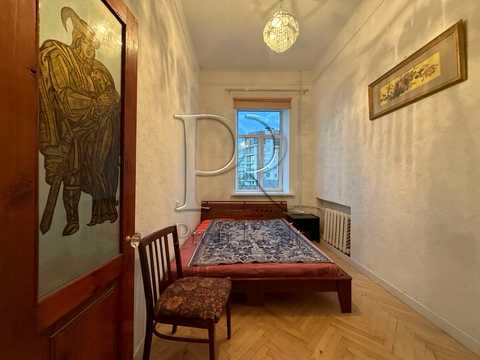 квартира по адресу Почайнинская ул., 18