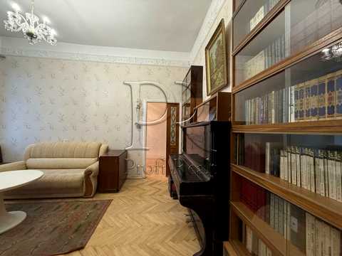 квартира по адресу Почайнинская ул., 18