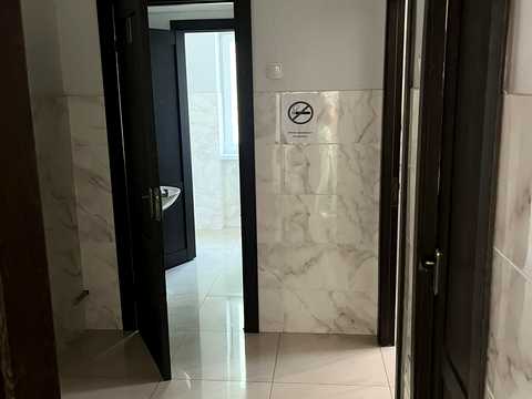 комерційна за адресою Чернівці, Головна вул., 7а