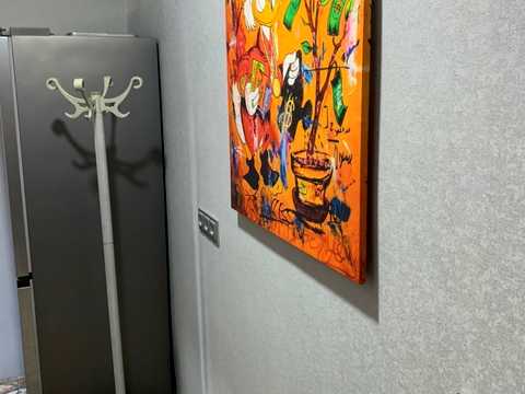 квартира по адресу Строителей ул., 12