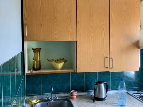 квартира по адресу Строителей ул., 12
