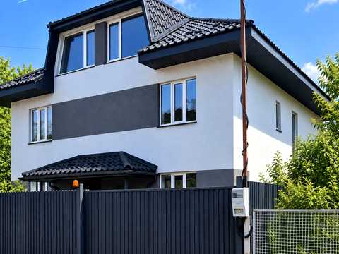 будинок за адресою 54-та Садова вул., 100