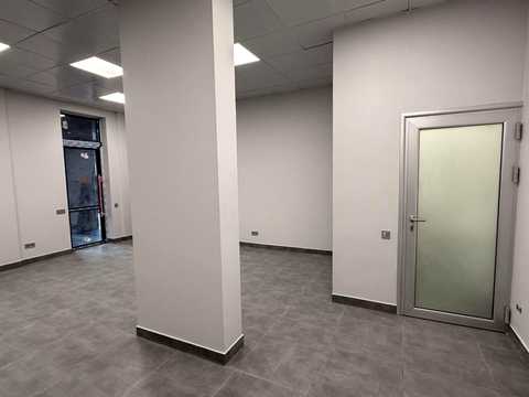 комерційна за адресою Васильківська вул., 37