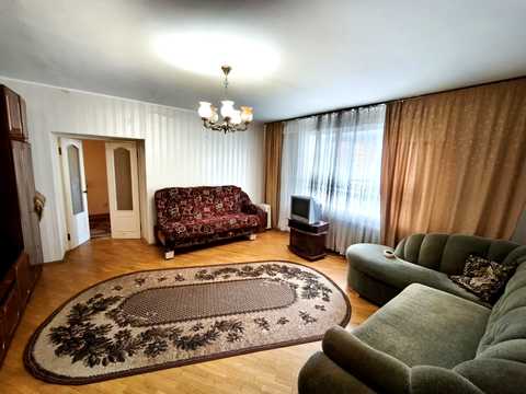 квартира за адресою Княжий Затон вул., 4