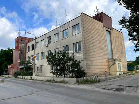 коммерческая по адресу Будіндустрії ул., 7а
