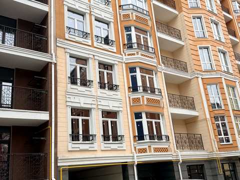 квартира за адресою Дегтярна вул., 20