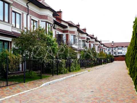 будинок за адресою Фізкультурний пров., 1