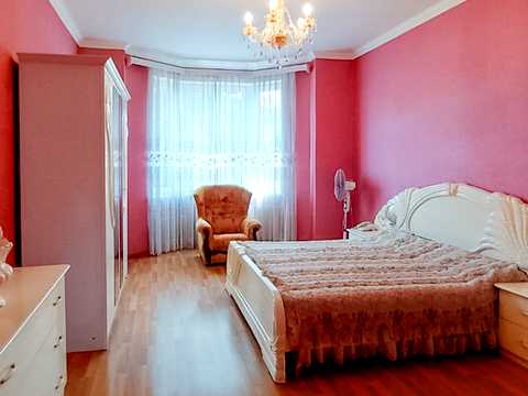 дом по адресу Хрустальная ул.