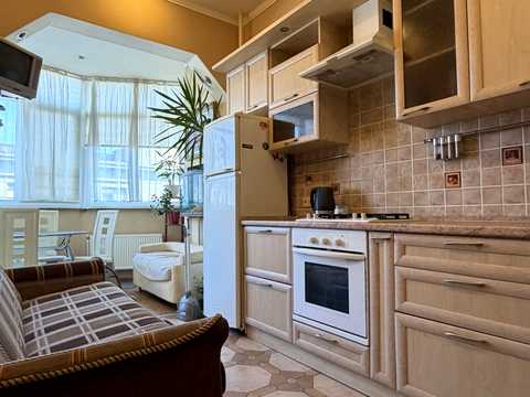 квартира по адресу Театральная ул., 5