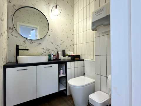 комерційна за адресою Щекавицька вул., 30/39