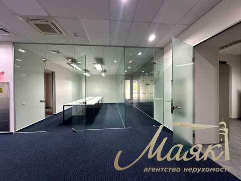 комерційна за адресою Антоновича вул. (Горького), 118/9