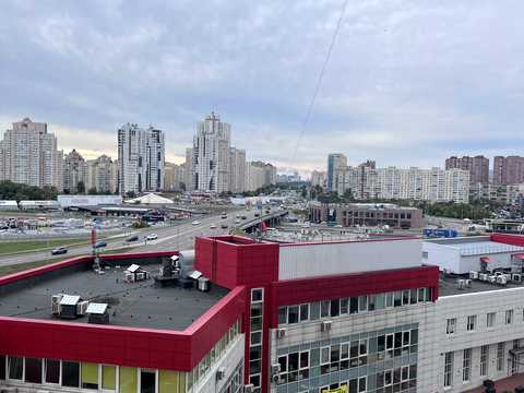 квартира по адресу Александра Мишуги ул., 12