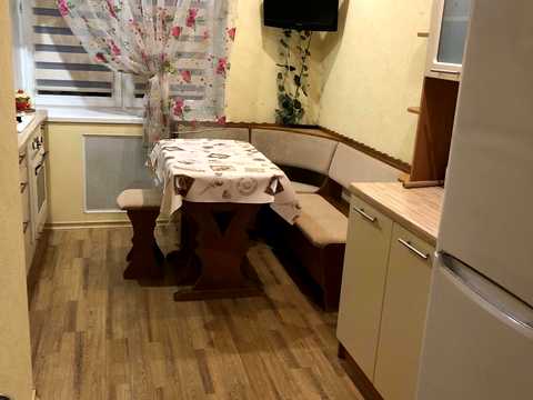 квартира за адресою Осіння вул., 9