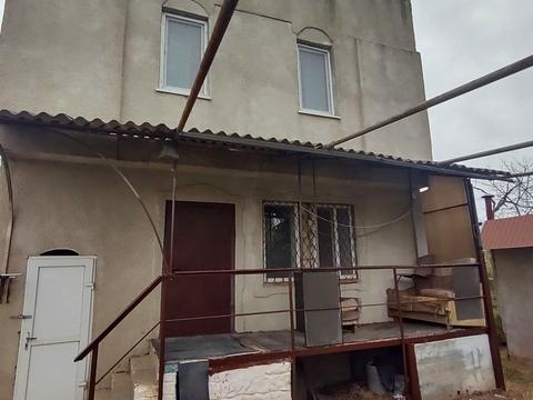 дом по адресу п. Светлое, Коммунальная