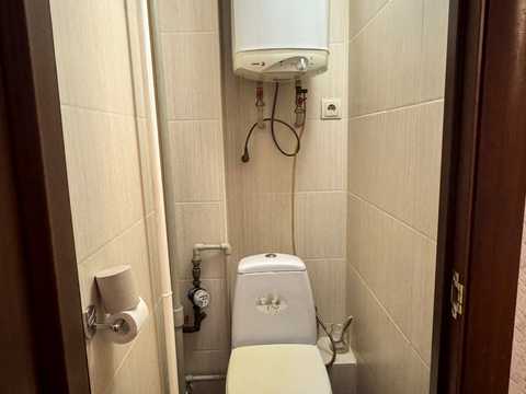 квартира по адресу Строителей ул., 13