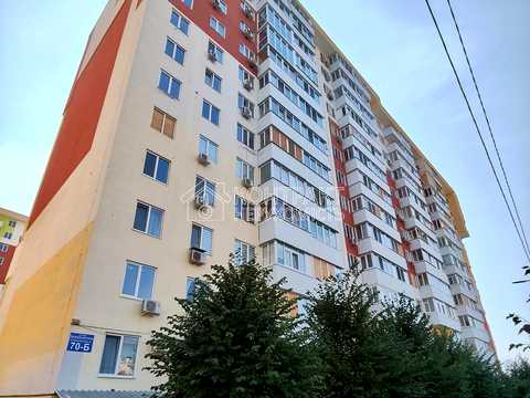 квартира по адресу Гвардейцев-Широнинцев ул., 70-Б