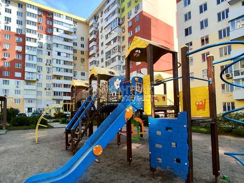 квартира по адресу Гвардейцев-Широнинцев ул., 70-Б