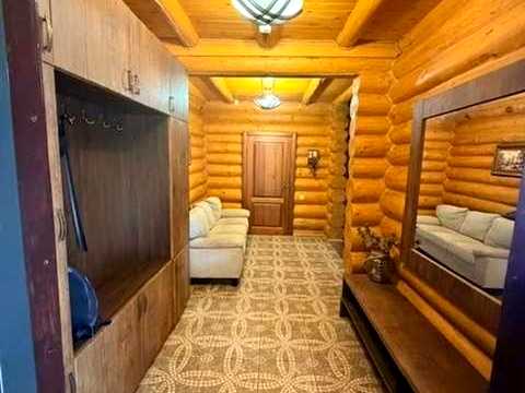будинок за адресою Набережна вул.