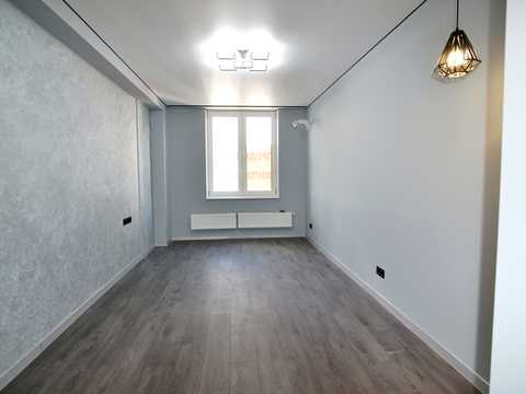 квартира за адресою Кришталева вул., 1