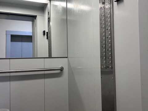 квартира по адресу Александра Мишуги ул., 12