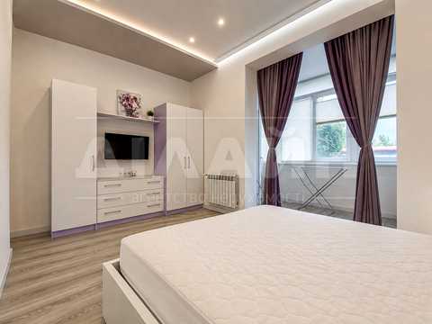 квартира по адресу Розваги ул., 27