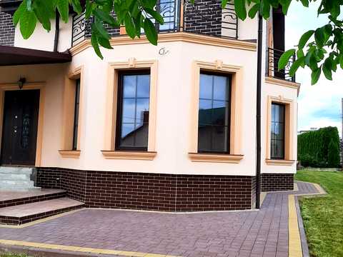 будинок за адресою с. Муроване, Львівська, 59