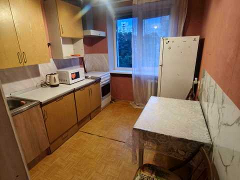 квартира за адресою Академіка Глушкова просп., 22