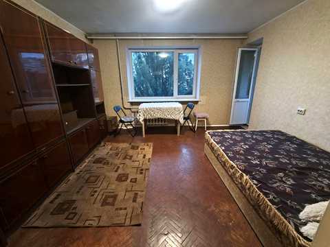 квартира за адресою Академіка Глушкова просп., 22
