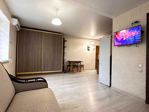 квартира за адресою Середньофонтанська вул., 32а