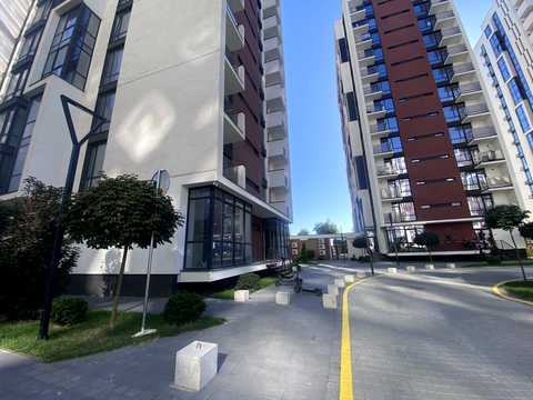 комерційна за адресою Ленкавського вул., 34 к8