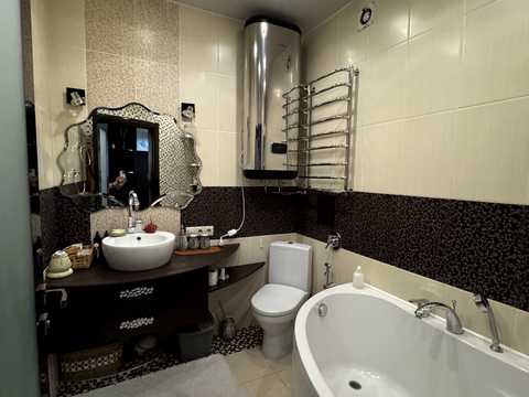 квартира за адресою Печерська вул., 6