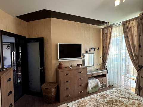 квартира за адресою Печерська вул., 6