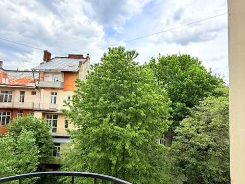 квартира по адресу Кирилла и Мефодия ул., 31
