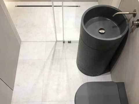 квартира за адресою Салютна вул., 2к6