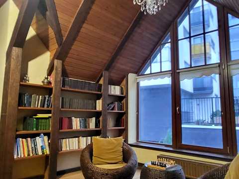 квартира за адресою Дівоча вул. (Демченка), 3